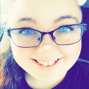 Meet your Posher, Sierra